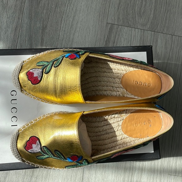 Gucci Oro Vecchio Espadrilles - Picture 2 of 4